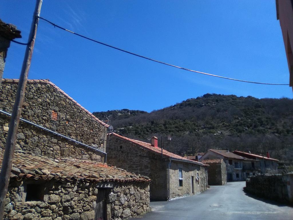 Apartamentos La Covatilla Neila de San Miguel Bagian luar foto