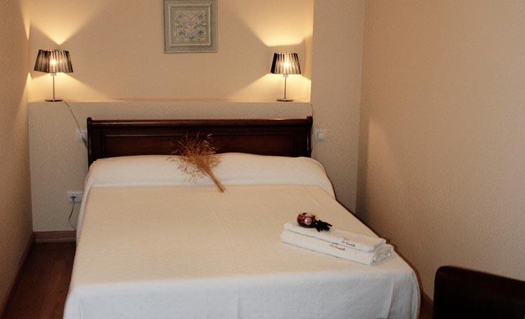 Apartamentos La Covatilla Neila de San Miguel Bagian luar foto