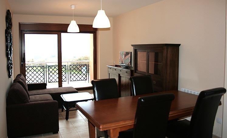 Apartamentos La Covatilla Neila de San Miguel Bagian luar foto