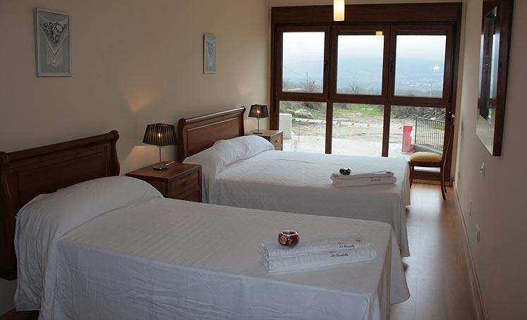 Apartamentos La Covatilla Neila de San Miguel Bagian luar foto