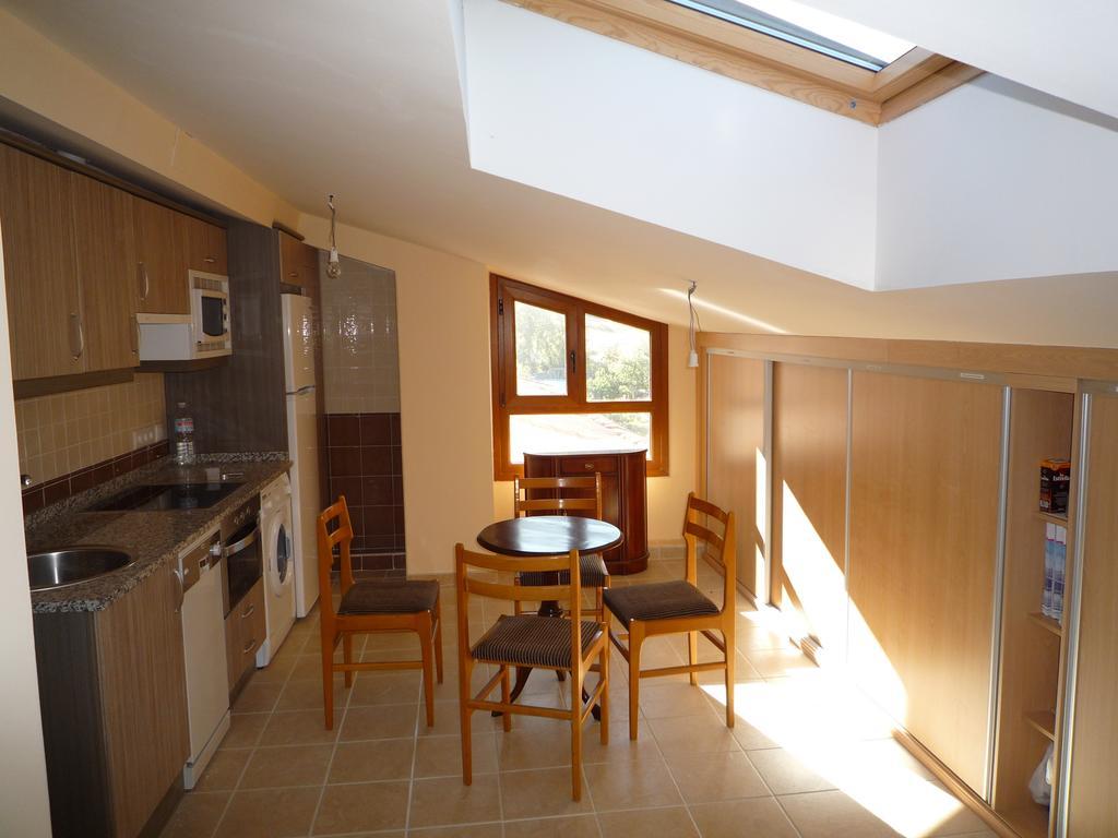 Apartamentos La Covatilla Neila de San Miguel Bagian luar foto